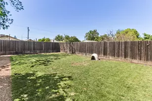 1110 Circuit Dr, Roseville, CA 95678 - Photo 27