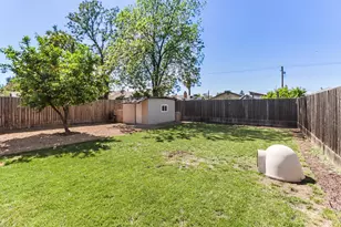 1110 Circuit Dr, Roseville, CA 95678 - Photo 29