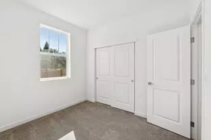 6525 Jacinto Ave, Sacramento, CA 95823 - Photo 11