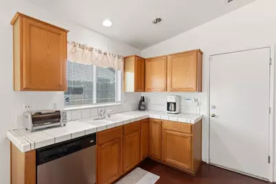 822 Woodstream Street, Stockton, CA 95206 - Photo 9