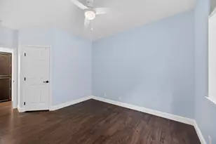 9223 Camden Lake Way, Elk Grove, CA 95624 - Photo 33