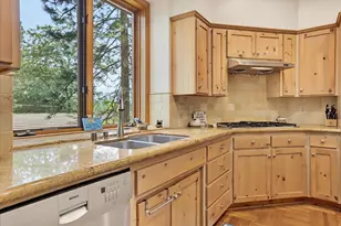 16219 Sharon Way, Grass Valley, CA 95949 - Photo 11