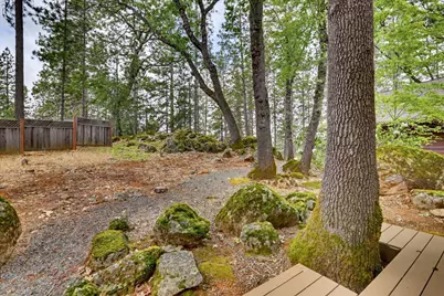 16219 Sharon Way, Grass Valley, CA 95949 - Photo 33