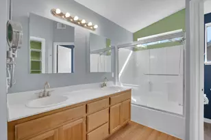 1977 Grove Ct, Tracy, CA 95376 - Photo 21