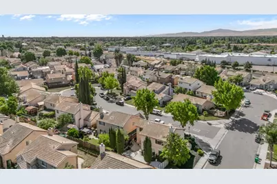 1977 Grove Court, Tracy, CA 95376 - Photo 35