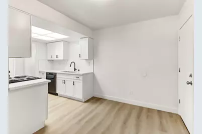 7502 Andrewsarah Court, Sacramento, CA 95828 - Photo 21