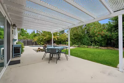 8008 Mesa Oak Way, Citrus Heights, CA 95610 - Photo 45