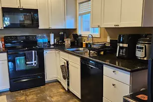 6955 S Land Park Dr, Sacramento, CA 95831 - Photo 25