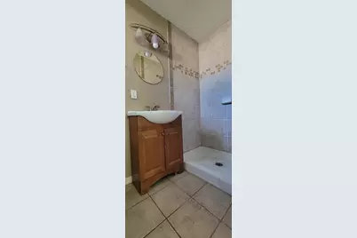 6955 S Land Park Drive, Sacramento, CA 95831 - Photo 11