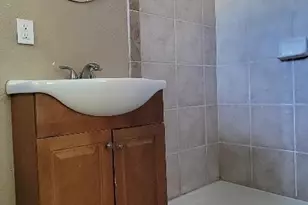 6955 S Land Park Dr, Sacramento, CA 95831 - Photo 11