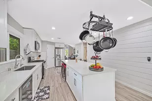 7548 Sycamore Dr, Citrus Heights, CA 95610 - Photo 11