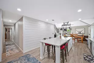 7548 Sycamore Dr, Citrus Heights, CA 95610 - Photo 9