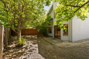 695 Cutting Way, Sacramento, CA 95831 - Photo 37