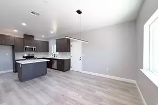 1519 9th Ave, Olivehurst, CA 95961 - Photo 13