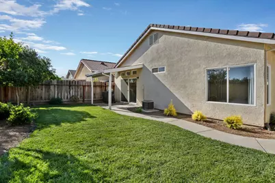 2042 Spring Blossom Lane, Turlock, CA 95382 - Photo 25
