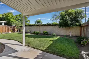 2042 Spring Blossom Ln, Turlock, CA 95382 - Photo 25