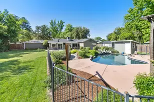 3410 W Country Club Ln, Sacramento, CA 95821 - Photo 55