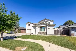 1677 Brookglen Dr, Olivehurst, CA 95961 - Photo 5