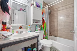 230 N 4th Ave, Oakdale, CA 95361 - Photo 7