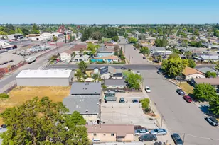 230 N 4th Ave, Oakdale, CA 95361 - Photo 29