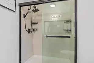 33 E Pine, Stockton, CA 95204 - Photo 21