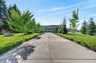 713 Saddleback Dr, Marysville, CA 95901 - Photo 9