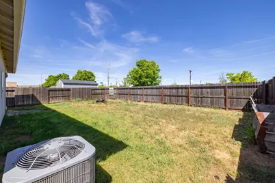 2057 Skipper Cove Way, Plumas Lake, CA 95961 - Photo 37