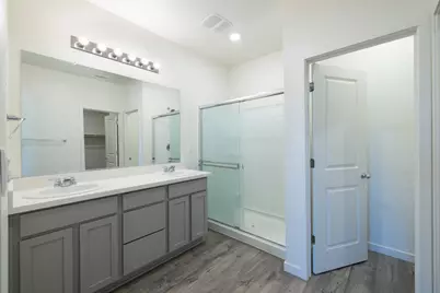 2057 Skipper Cove Way, Plumas Lake, CA 95961 - Photo 15