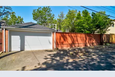 905 47th Street, Sacramento, CA 95819 - Photo 45