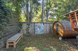 817 51st St, Oakland, CA 94608 - Photo 5