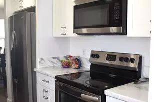 6844 Sandrock Way, Sacramento, CA 95828 - Photo 9