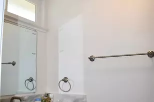 6844 Sandrock Way, Sacramento, CA 95828 - Photo 17