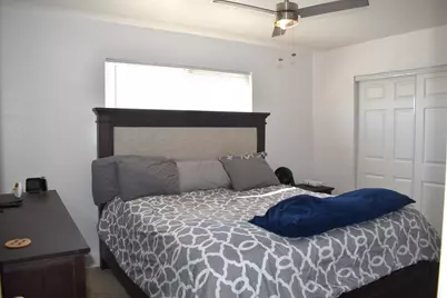 6844 Sandrock Way, Sacramento, CA 95828 - Photo 15