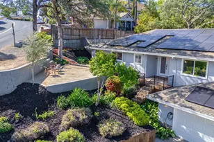 8830 Mooney Rd, Granite Bay, CA 95746 - Photo 3