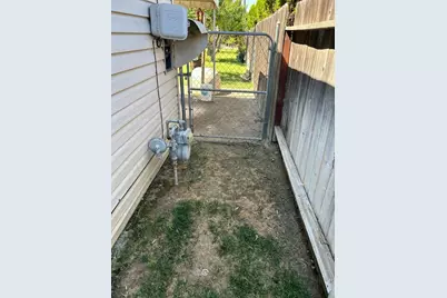 229 E Street, Los Banos, CA 93635 - Photo 3