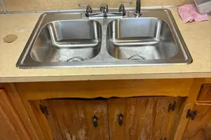 229 E St, Los Banos, CA 93635 - Photo 9