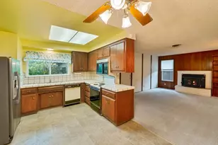 1802 Tanglewood Ln, Roseville, CA 95661 - Photo 9