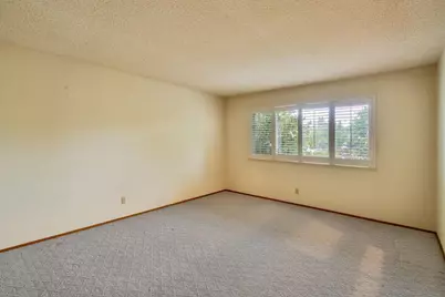 1802 Tanglewood Lane, Roseville, CA 95661 - Photo 5