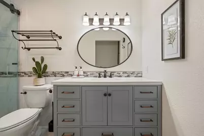 602 Oakborough Avenue, Roseville, CA 95747 - Photo 17