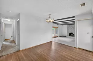 49 Waterglen Cir, Sacramento, CA 95826 - Photo 27