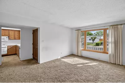 49 Waterglen Circle, Sacramento, CA 95826 - Photo 7