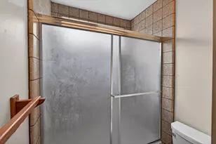 49 Waterglen Cir, Sacramento, CA 95826 - Photo 25