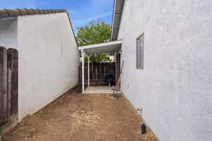 1260 Windsor Ct, Turlock, CA 95380 - Photo 19
