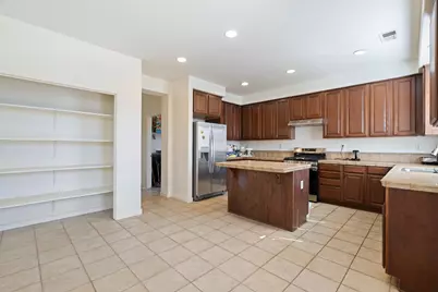 4715 Tiamo Way, Stockton, CA 95212 - Photo 7