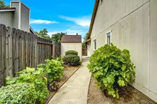 141 Winterstein Dr, Folsom, CA 95630 - Photo 33