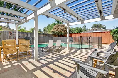 1909 Chelwood Way, Modesto, CA 95355 - Photo 37