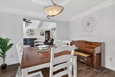 1909 Chelwood Way, Modesto, CA 95355 - Photo 11