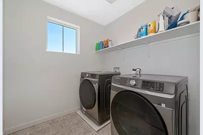 7648 Barebow Way, Sacramento, CA 95829 - Photo 29