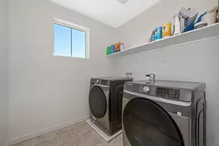 7648 Barebow Wy, Sacramento, CA 95829 - Photo 29