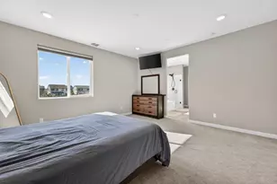 2049 Borealis Cir, Roseville, CA 95747 - Photo 17